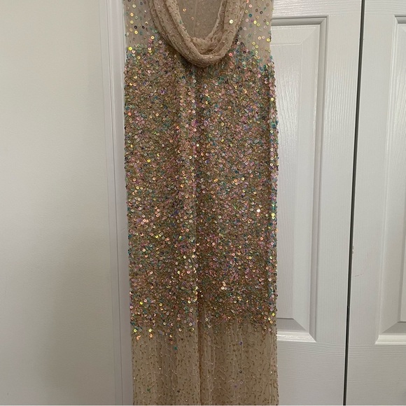 Cassandra Stone Rose Gold HighNeck Sweeping Back Formal/Prom/BlacktieGown Size 0 - Picture 9 of 14